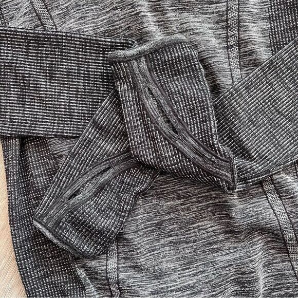Lululemon‎ swiftly tech wool 1/2 zip pullover women’s size 8 - Picture 8 of 9